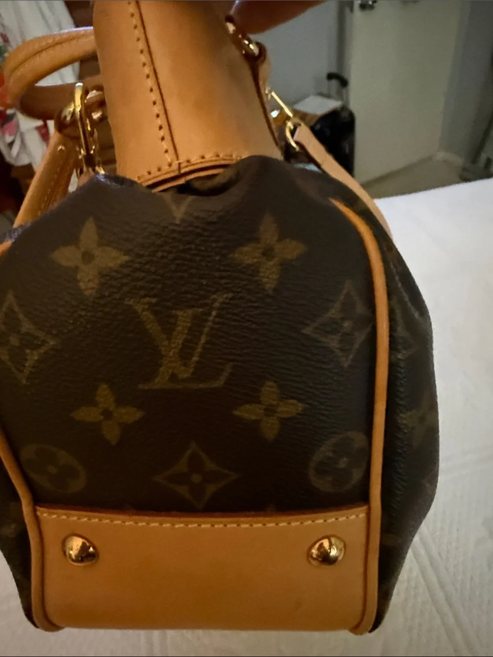 Louis Vuitton Monogram Canvas Brown & Tan Shoulder Satchel comes with COA